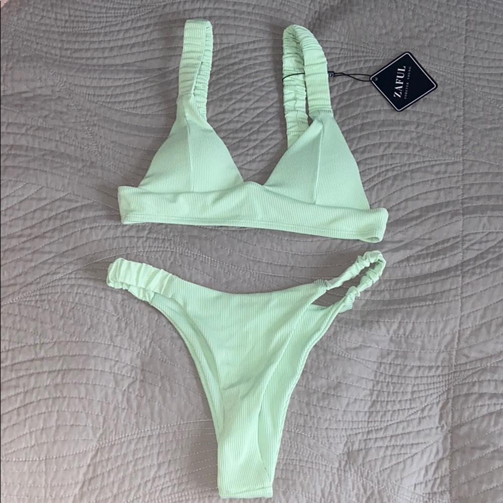 Jessica Stockstill x ZAFUL Mint Bikini